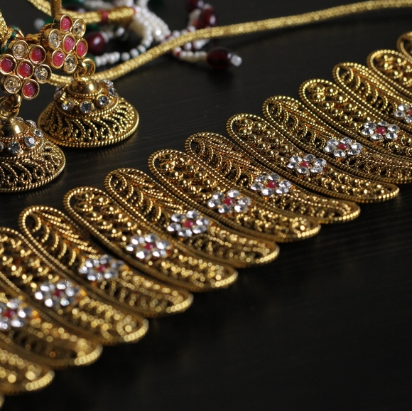 Indian Choker Set - Picture 3 of 6